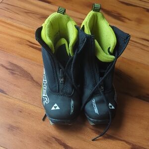 Fischer XC Kids Ski Boots - Black and Green